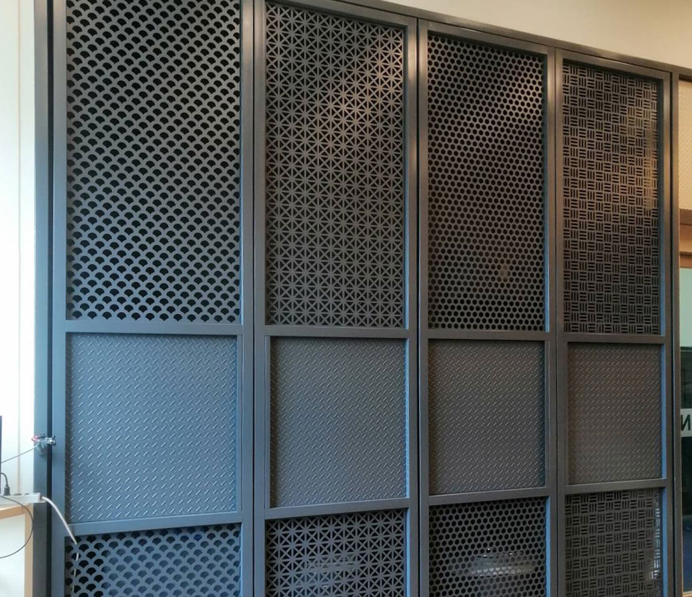 工業風隔間門